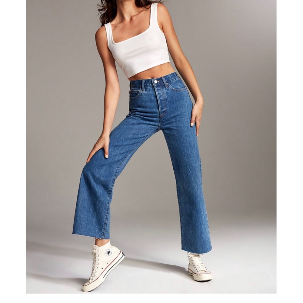 Aritzia Denim Forum The Farrah High Rise Wide Leg 28L Button Fly Raw Hem